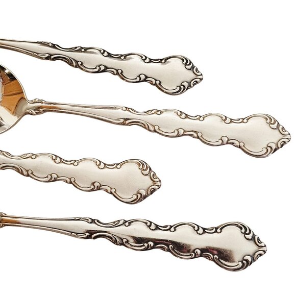 4 Oneida Deluxe Mozart Soup Spoons scalloped edge baroque scrolls 80s vtg stainl - Picture 4 of 10